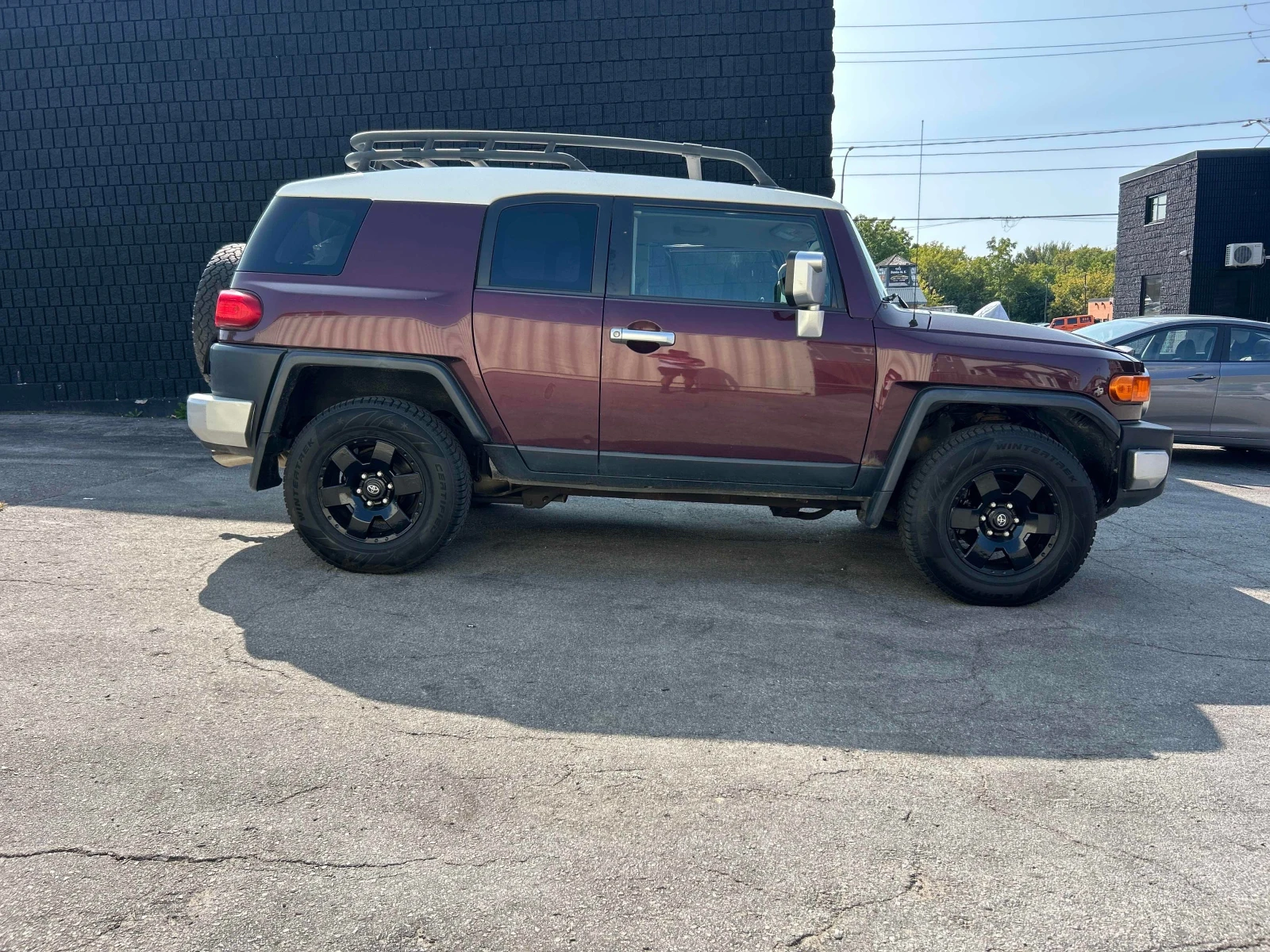 Toyota Fj cruiser CARFAX АВТО КРЕДИТ  - изображение 2