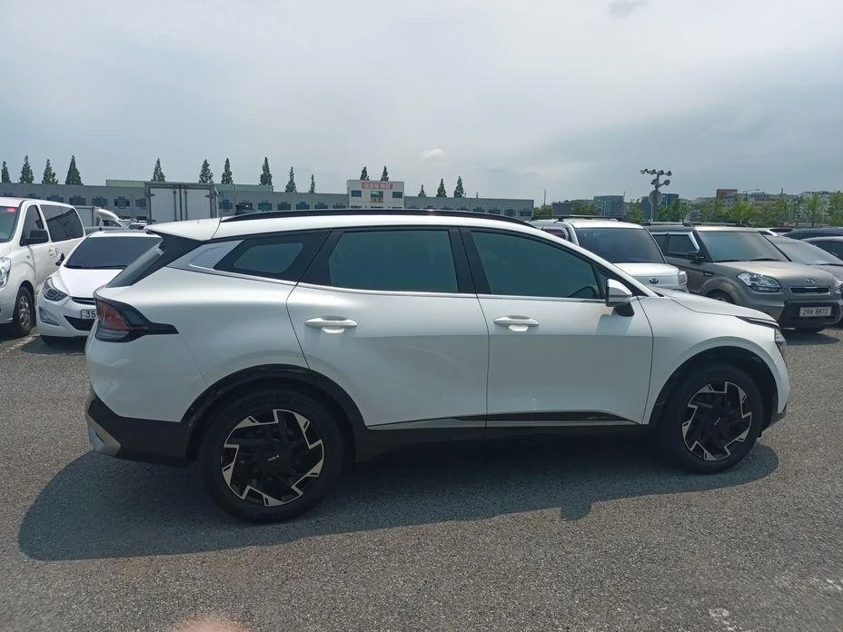 Kia Sportage LPG 2.0 2WD Signature * НАЙ-ДОБРА ЦЕНА В БЪЛГАРИЯ* - изображение 2