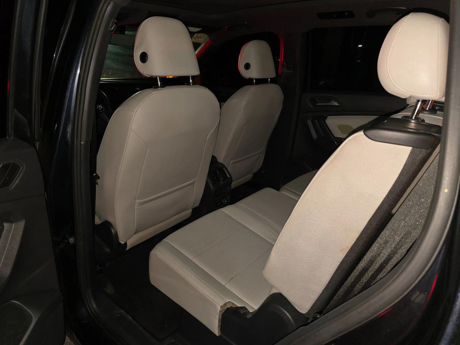 VW Tiguan SEL Jet Black R-Line, снимка 14 - Автомобили и джипове - 53712842