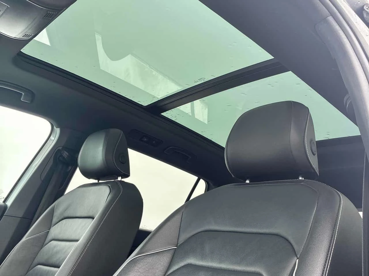 VW Tiguan * Highline * CARFAX * ЦЕНА ДО БГ, снимка 15 - Автомобили и джипове - 53975334