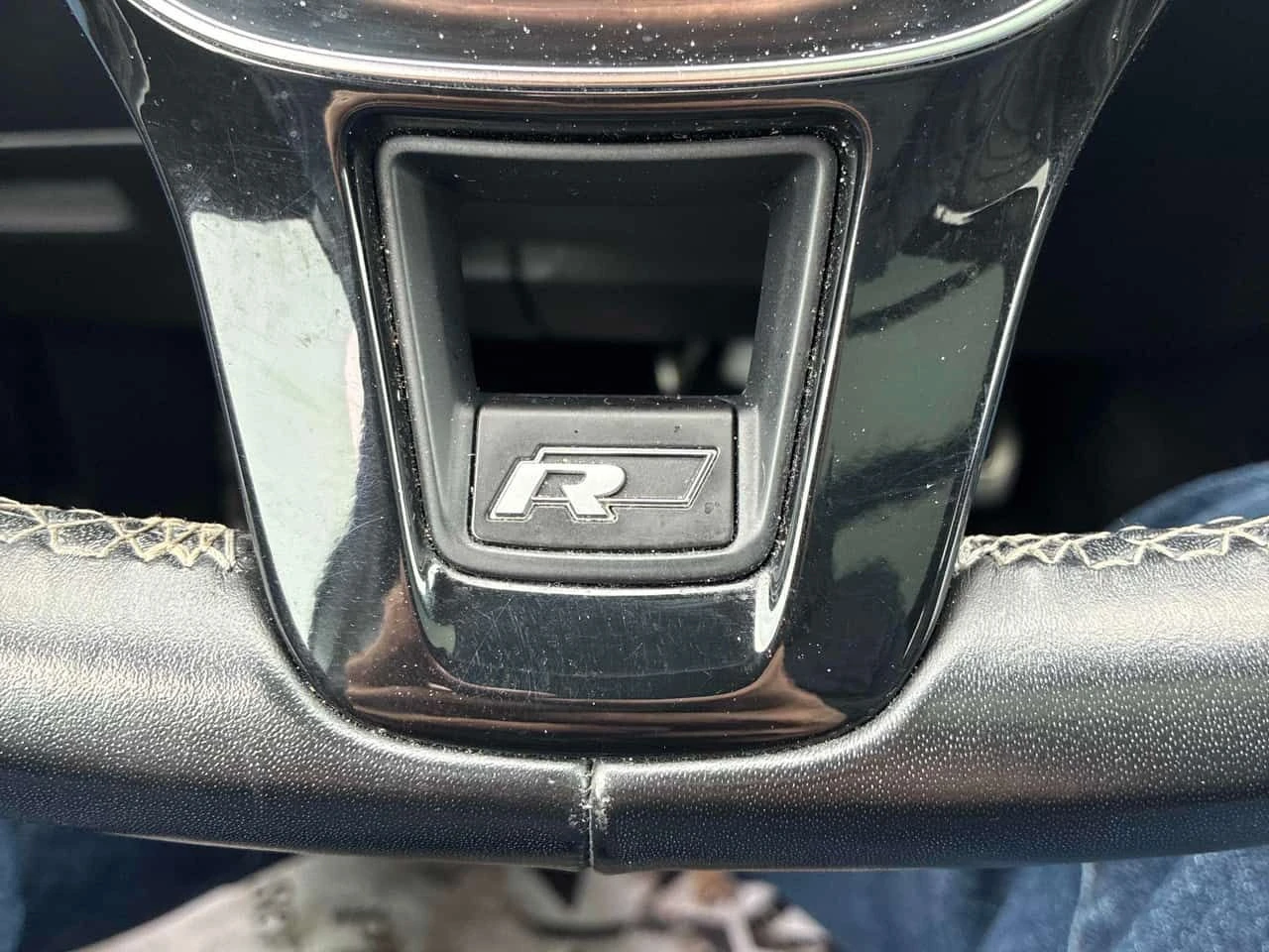 VW Tiguan * Highline * CARFAX * ЦЕНА ДО БГ, снимка 13 - Автомобили и джипове - 53975334