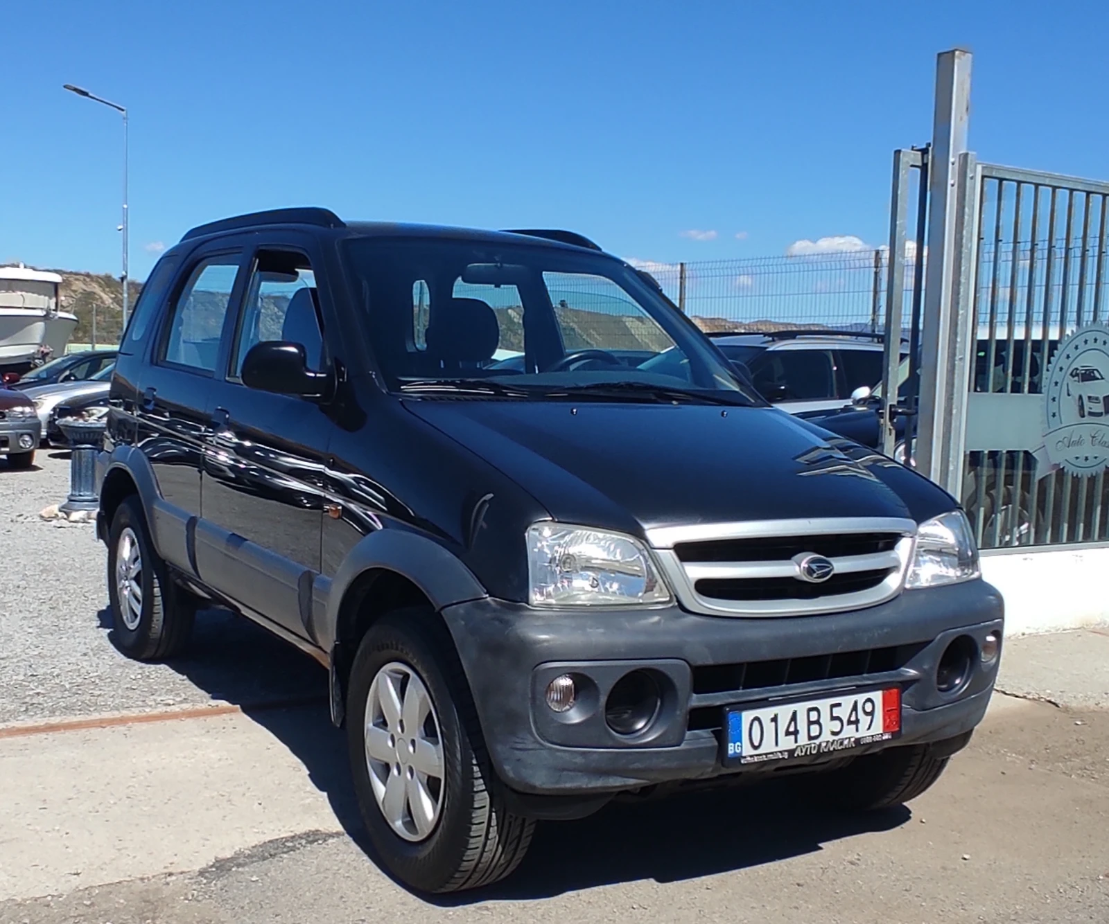 Daihatsu Terios 4x4 УНИКАЛНО СЪСТОЯНИЕ-ТОП!!!, снимка 3 - Автомобили и джипове - 54113926