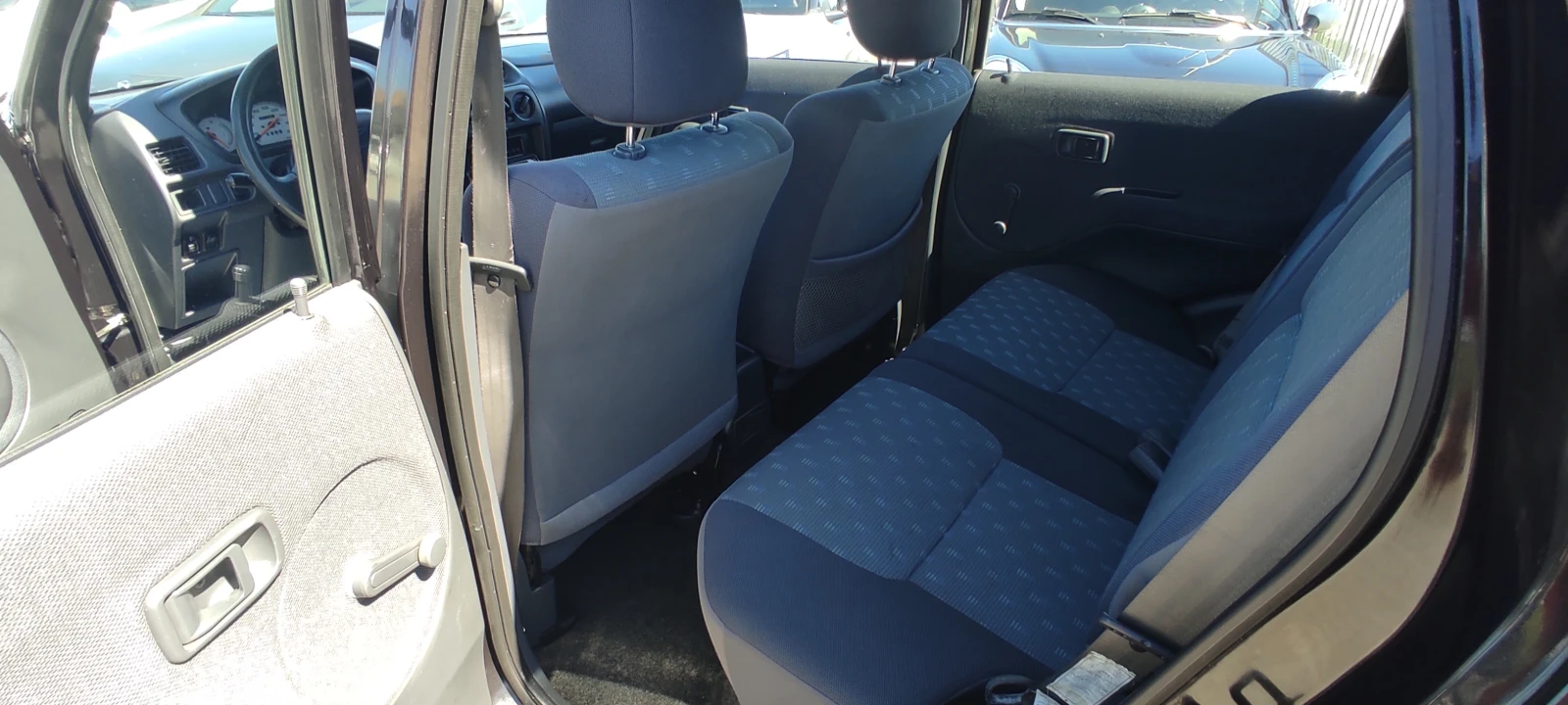 Daihatsu Terios 4x4 УНИКАЛНО СЪСТОЯНИЕ-ТОП!!!, снимка 12 - Автомобили и джипове - 54113926