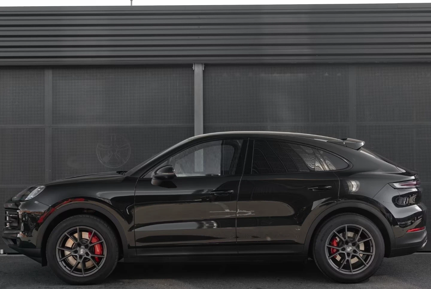 Porsche Cayenne S COUPE BOSE PANORAMA CHRONO 360-CAM MATRIX , снимка 2 - Автомобили и джипове - 55211597
