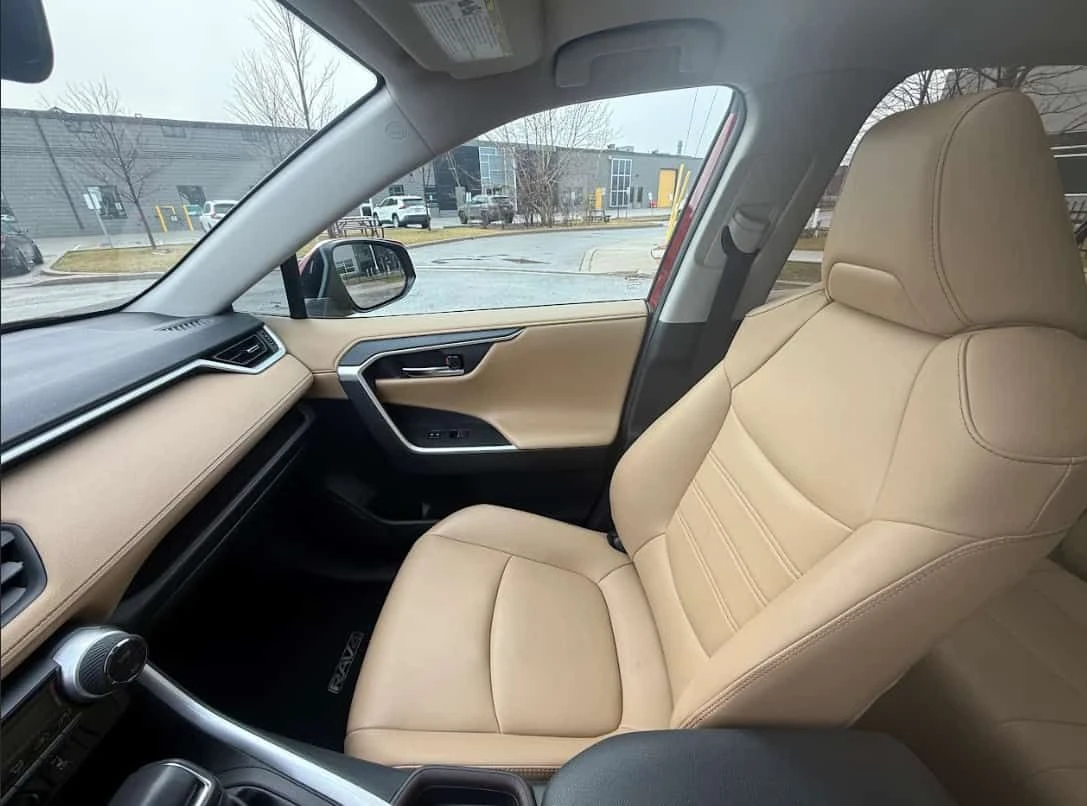 Toyota Rav4 * Limited * CARFAX * ОПЦИЯ ЗА ФИНАНСИРАНЕ , снимка 16 - Автомобили и джипове - 55246305