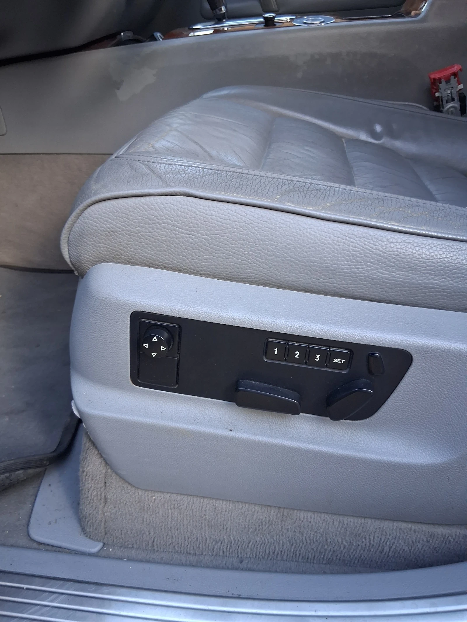 VW Touareg 3.2 240 кс, снимка 14 - Автомобили и джипове - 55353563