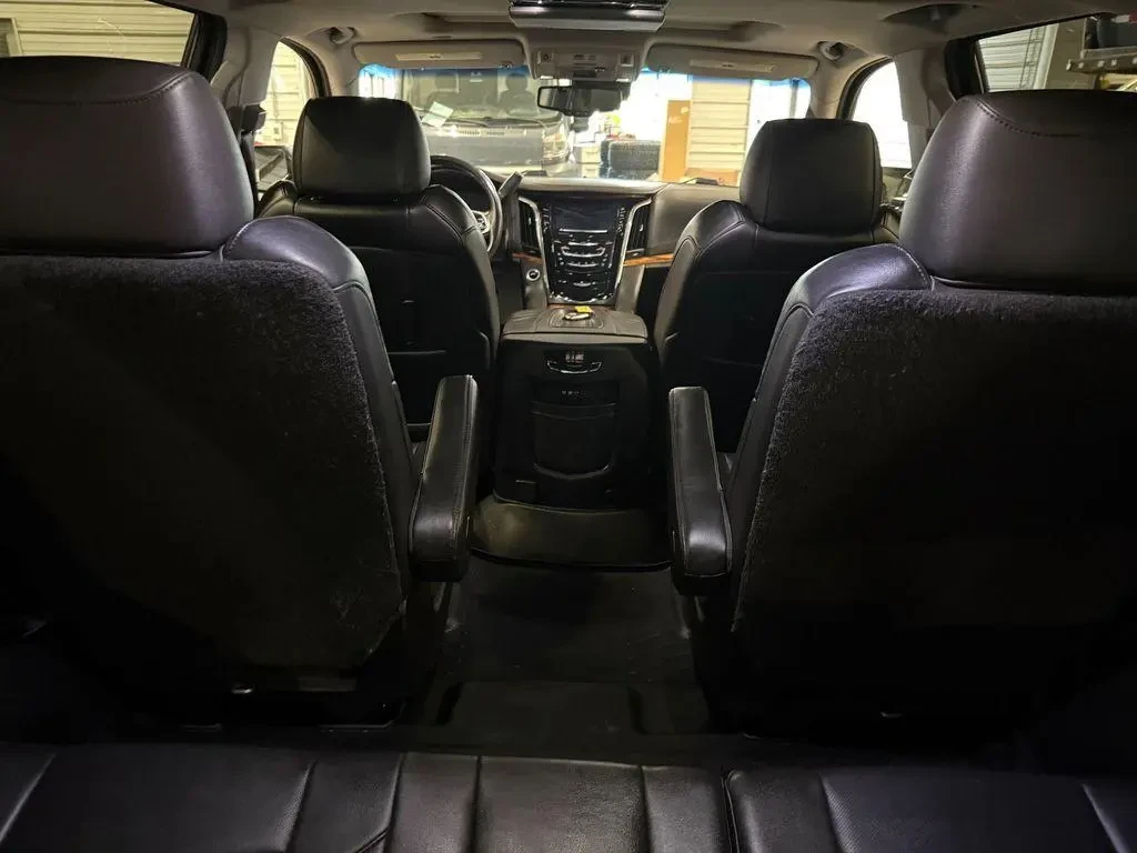 Cadillac Escalade Premium, снимка 14 - Автомобили и джипове - 55508608
