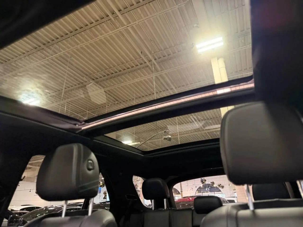 Mercedes-Benz GLE 450 * ДИСТРОНИК * 360 * ХЕД-ЪП * BURMESTER, снимка 14 - Автомобили и джипове - 55692505