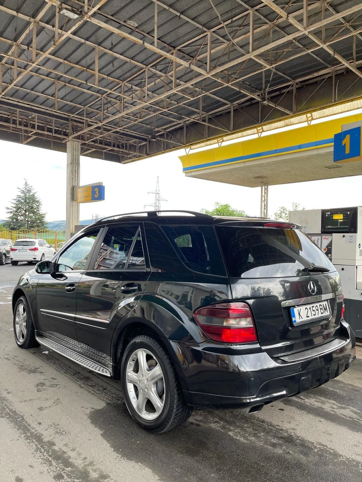 Mercedes-Benz ML 320, снимка 4 - Автомобили и джипове - 56243574