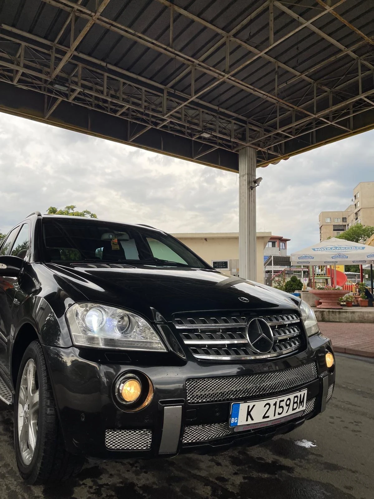 Mercedes-Benz ML 320, снимка 6 - Автомобили и джипове - 56243574