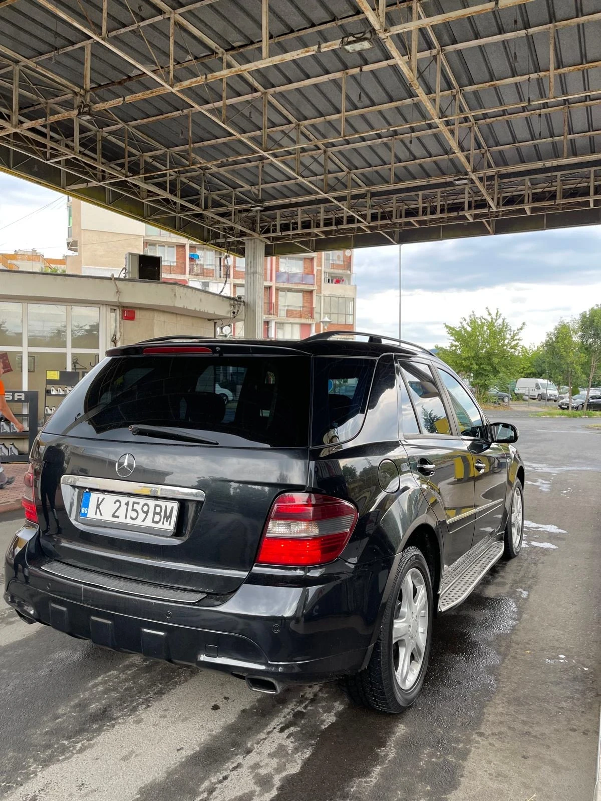 Mercedes-Benz ML 320, снимка 3 - Автомобили и джипове - 56243574