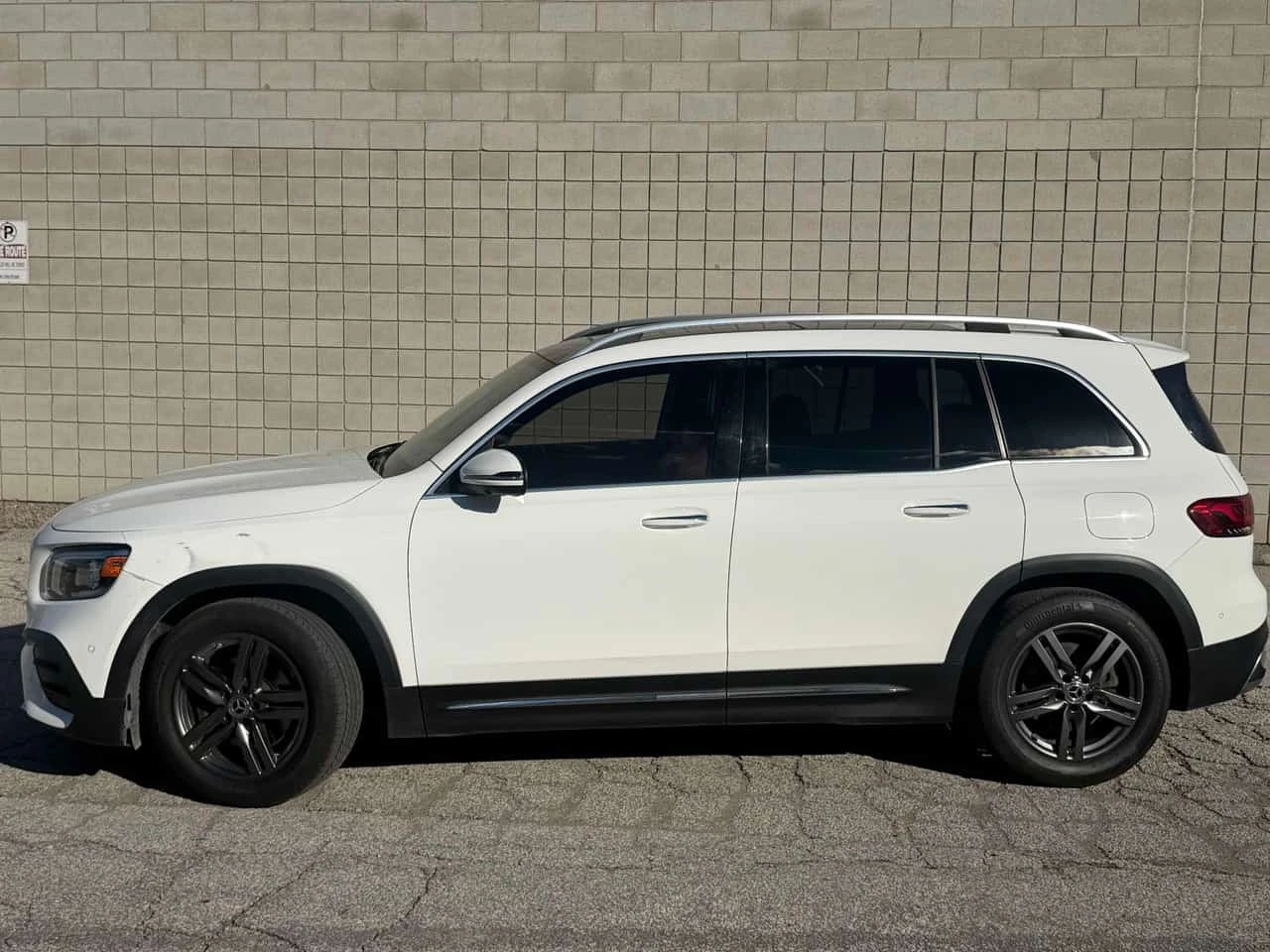 Mercedes-Benz GLB 250 4MATIC SUV | CARFAX | ��������������� | Mobile.bg � ����������� 3