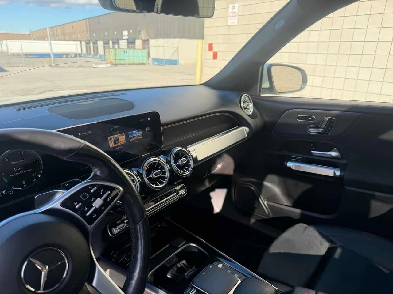 Mercedes-Benz GLB 250 4MATIC SUV | CARFAX | ��������������� | Mobile.bg � ����������� 9