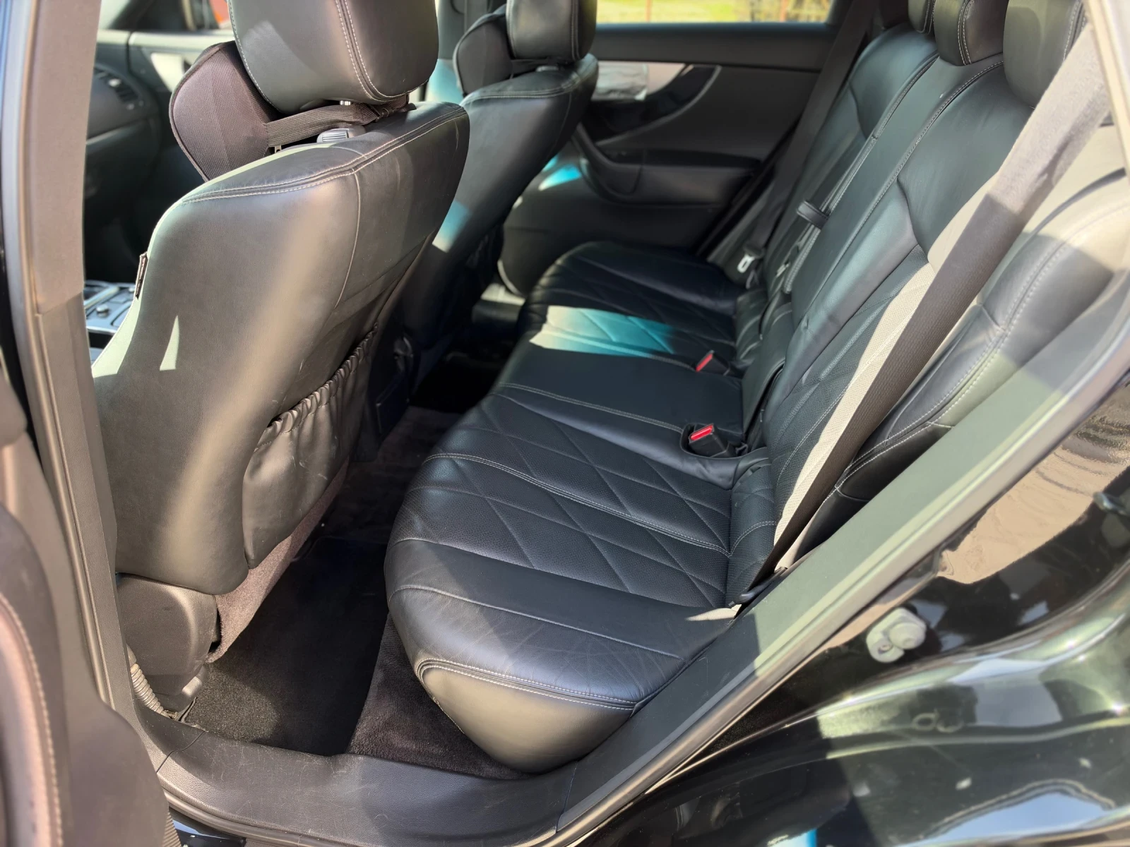 Infiniti QX70 S* 3.0d* 303kc* * , снимка 9 - Автомобили и джипове - 56596534