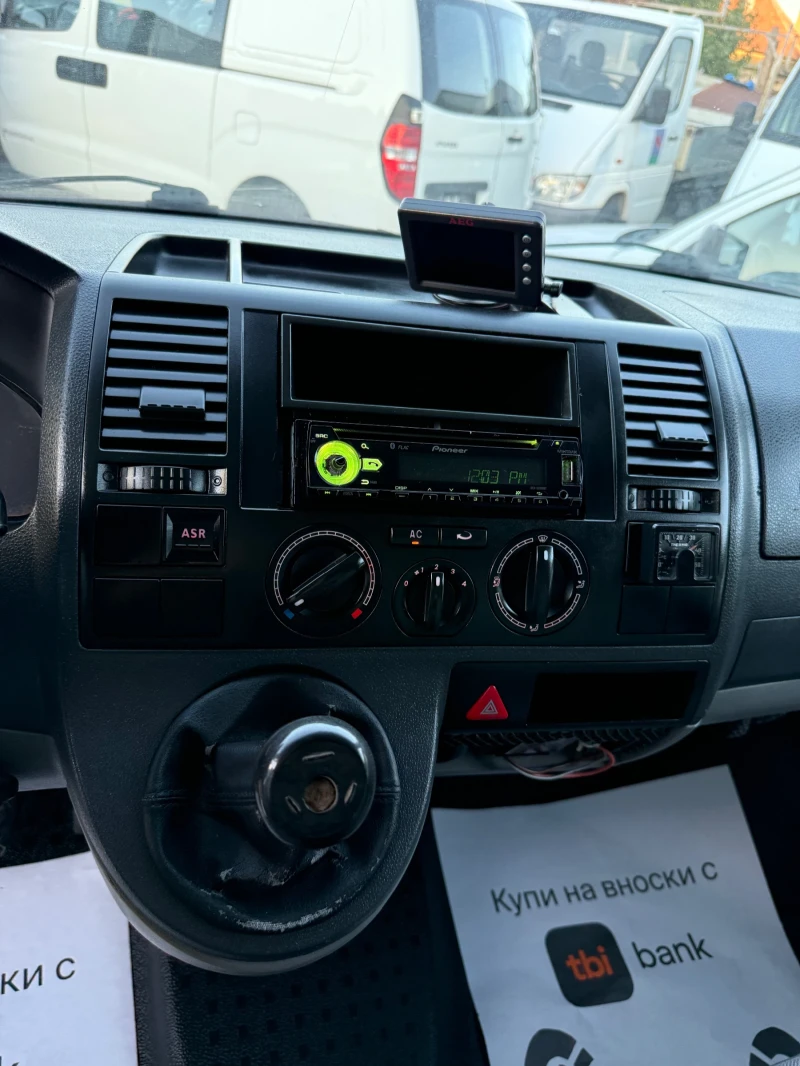 VW T5 1.9TDI КЛИМАТИК, снимка 11 - Бусове и автобуси - 51875872