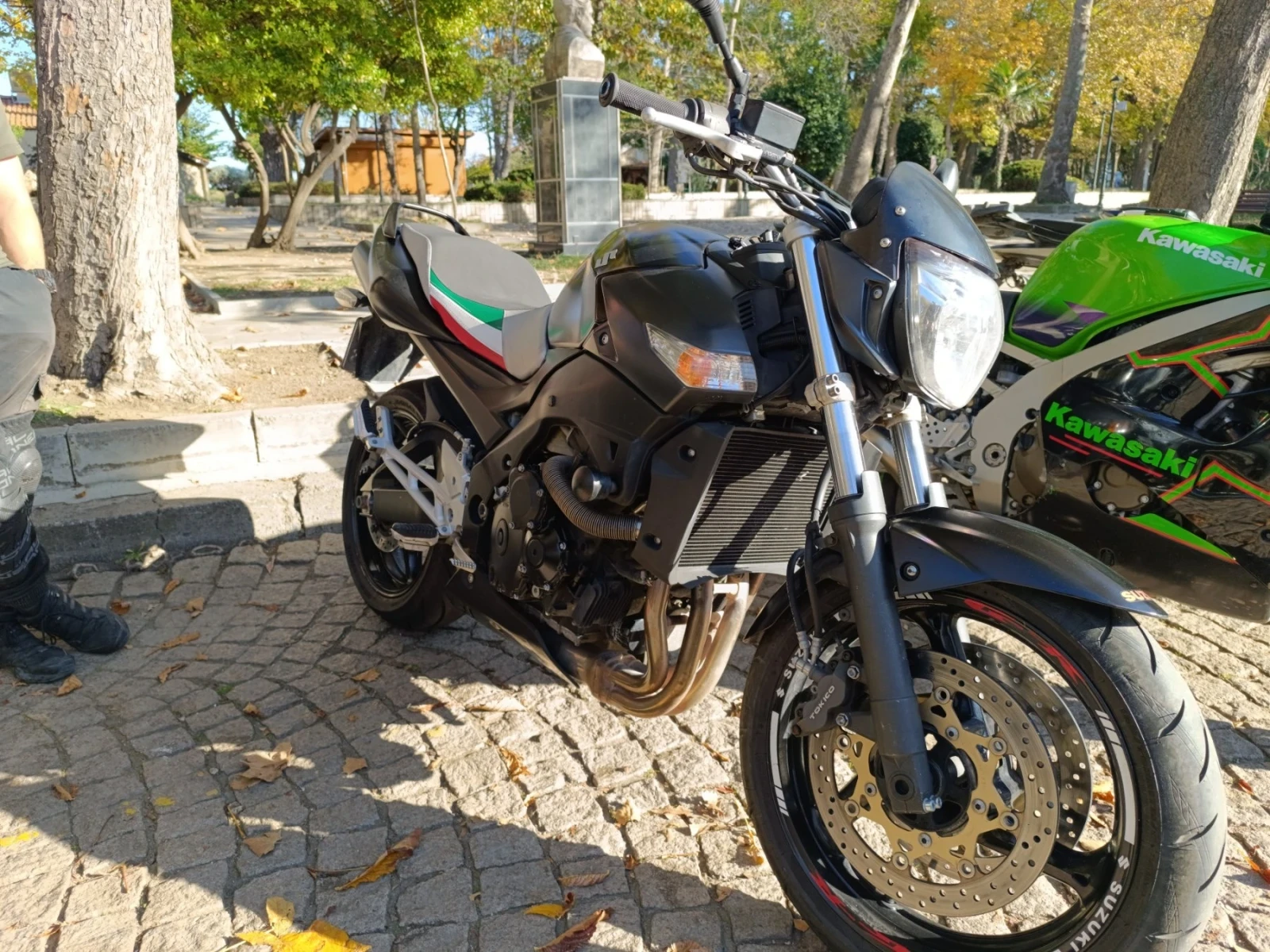 Suzuki Gsr SUZUKI GSR600 Black Edition - изображение 2