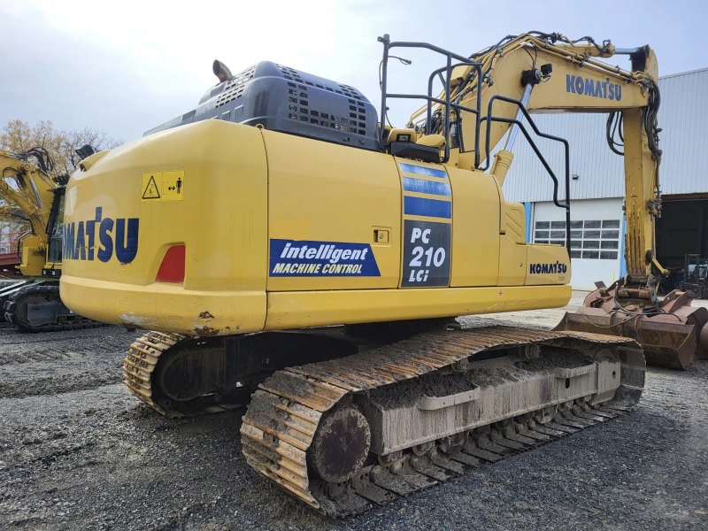 Багер Komatsu PC 210 LCI С 6 УРЕДА ЛИЗИНГ, снимка 4 - Индустриална техника - 53000371