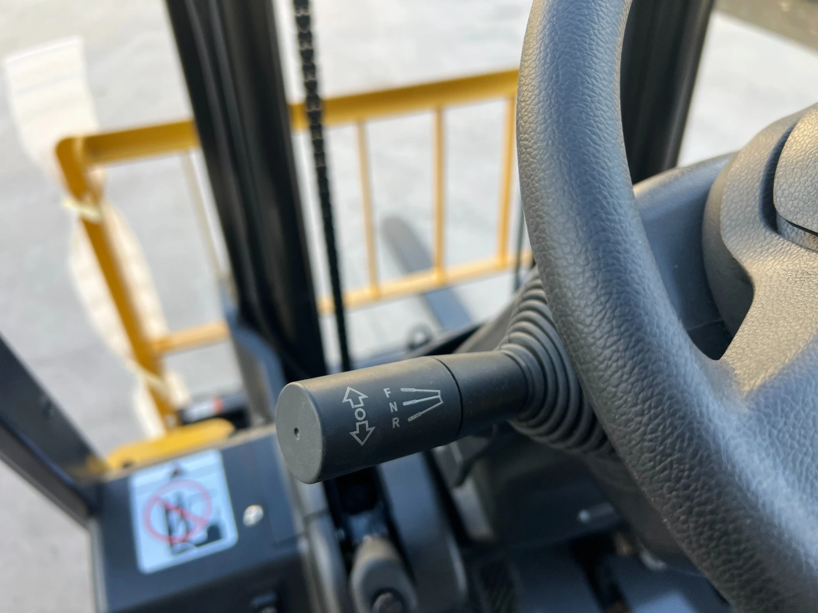  TCM  | NISSAN K25 / | Mobile.bg   15