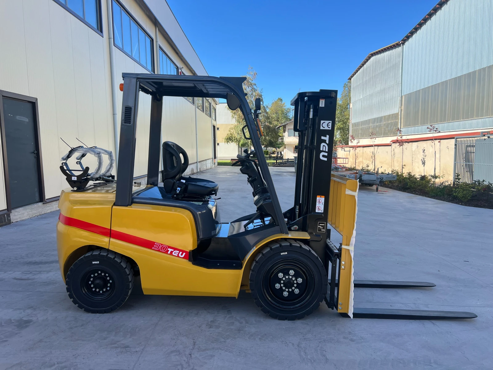  TCM  | NISSAN K25 / | Mobile.bg   2