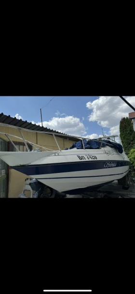 Моторна яхта Regal vallanti, снимка 8