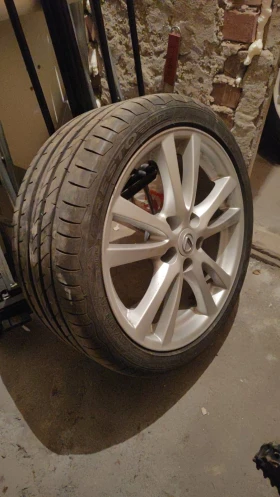 Гуми Летни 255/35R18, снимка 3