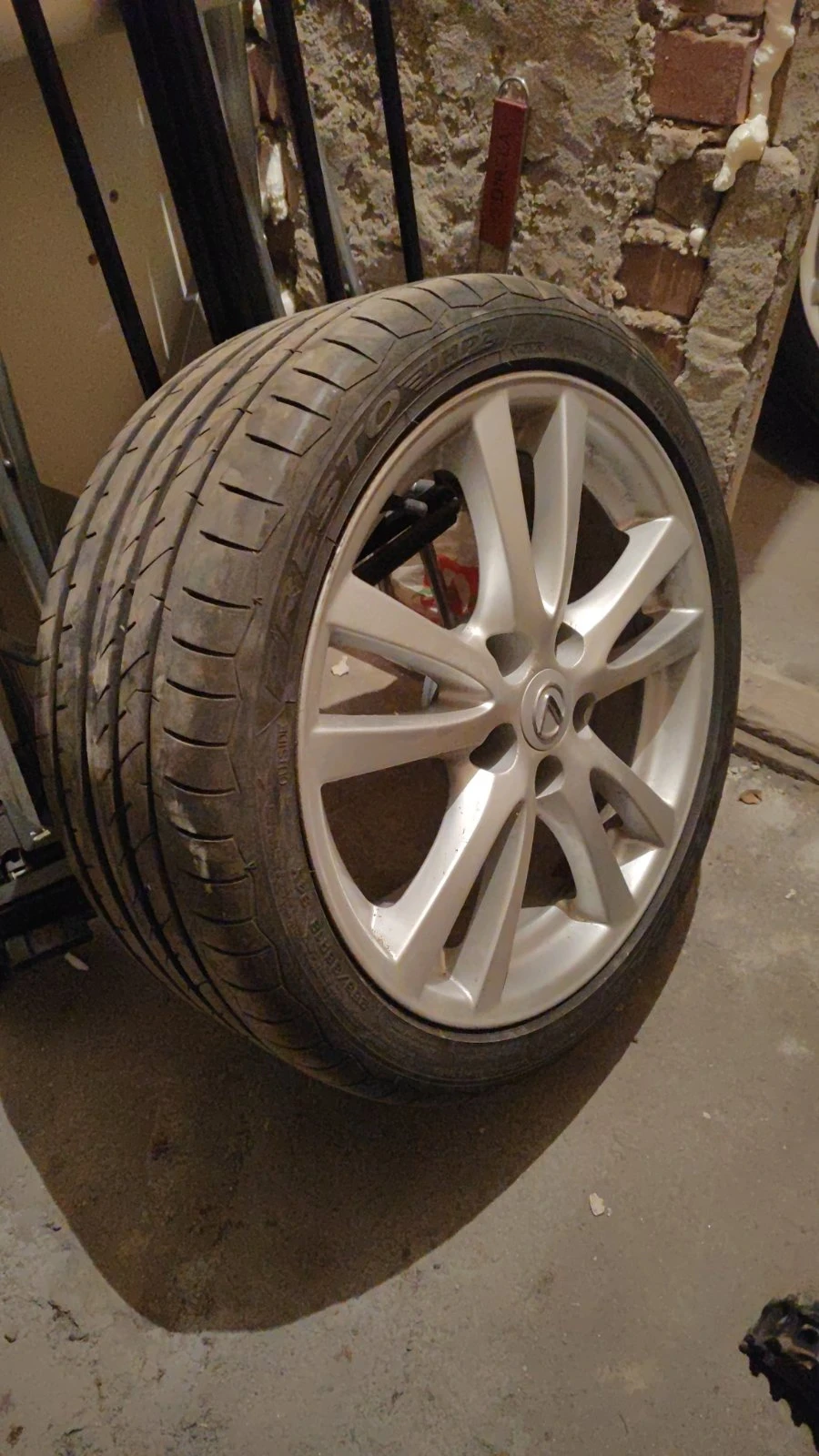���� 255/35R18 | Mobile.bg � ����������� 3