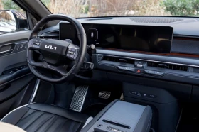Kia EV9 GT/385HP/LAUNCH-EDITITON/PANO/360/ACC/4X4/7S/203z, снимка 10