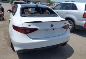 Alfa Romeo Giulia Q4 TI SPORT, снимка 12