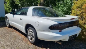 Pontiac Firebird 3.4, снимка 2