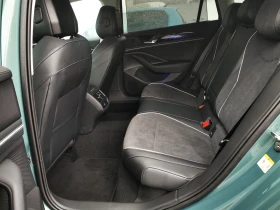 Обява за продажба на VW Passat 9 Elegance 2.0 TDI DSG ~83 500 лв. - изображение 6