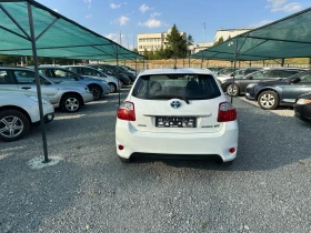     Toyota Auris 1.8 Hybrid Facelift