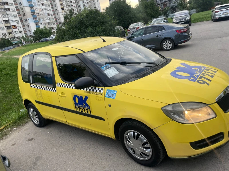 Skoda Roomster, снимка 4 - Автомобили и джипове - 47235319