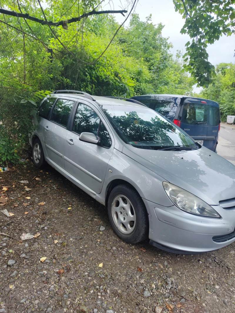 Peugeot 307, снимка 1 - Автомобили и джипове - 47091412