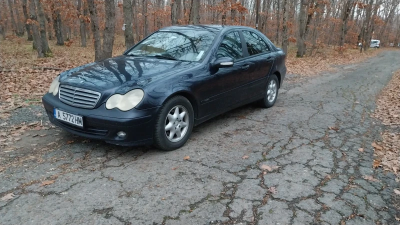 Mercedes-Benz C 220 2.2, снимка 7 - Автомобили и джипове - 48336931