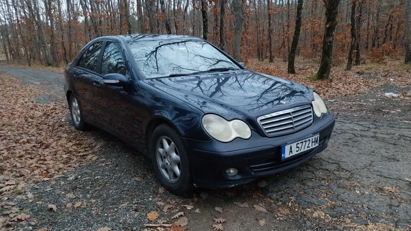 Mercedes-Benz C 220 2.2, снимка 6 - Автомобили и джипове - 48336931