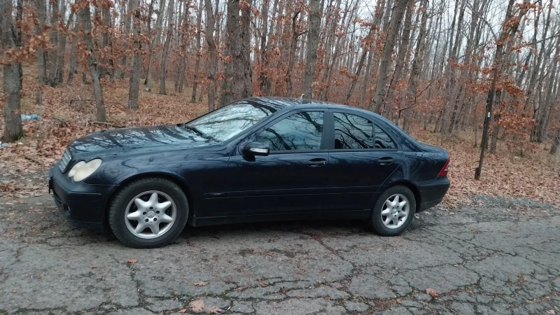 Mercedes-Benz C 220 2.2, снимка 1 - Автомобили и джипове - 48336931