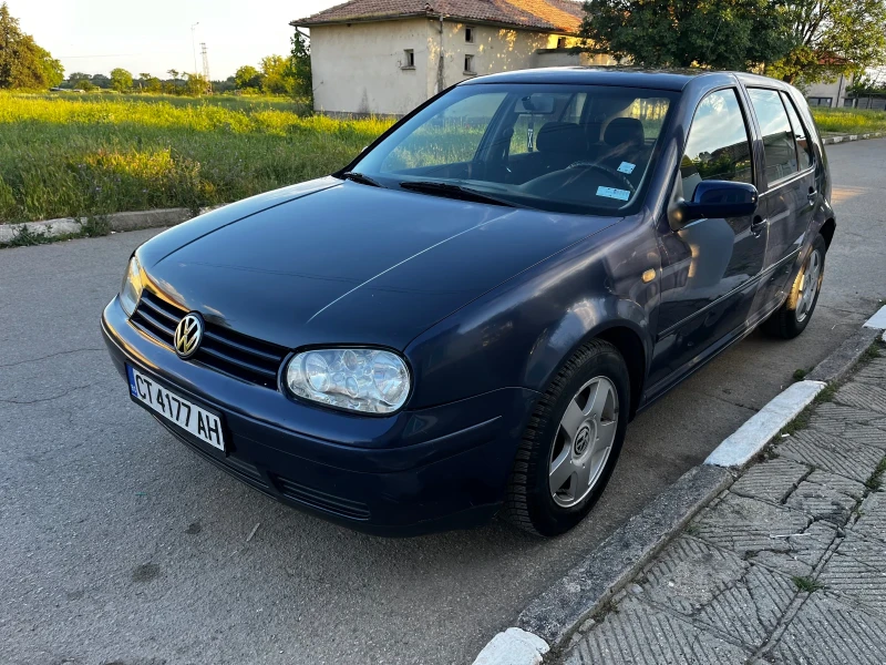 VW Golf, снимка 5 - Автомобили и джипове - 48359195