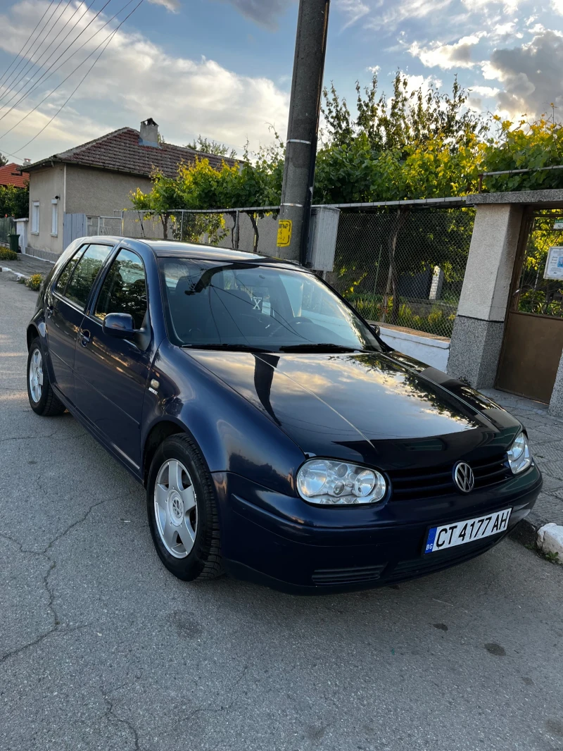 VW Golf, снимка 4 - Автомобили и джипове - 48359195