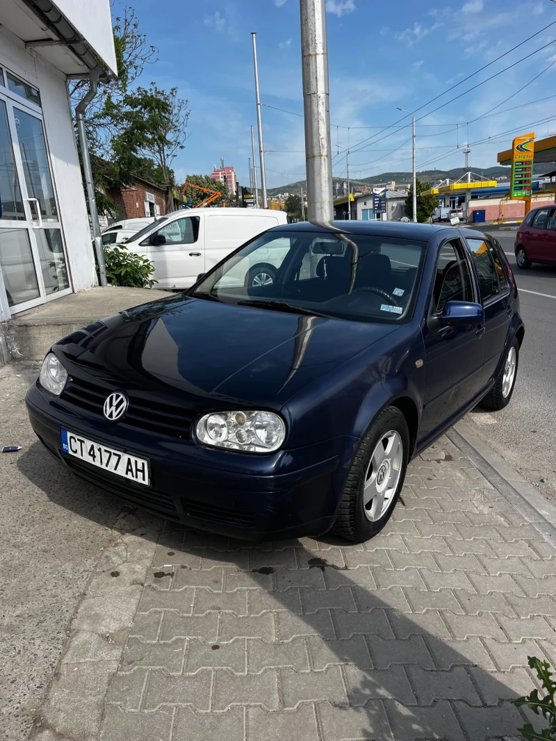 VW Golf, снимка 1 - Автомобили и джипове - 48359195