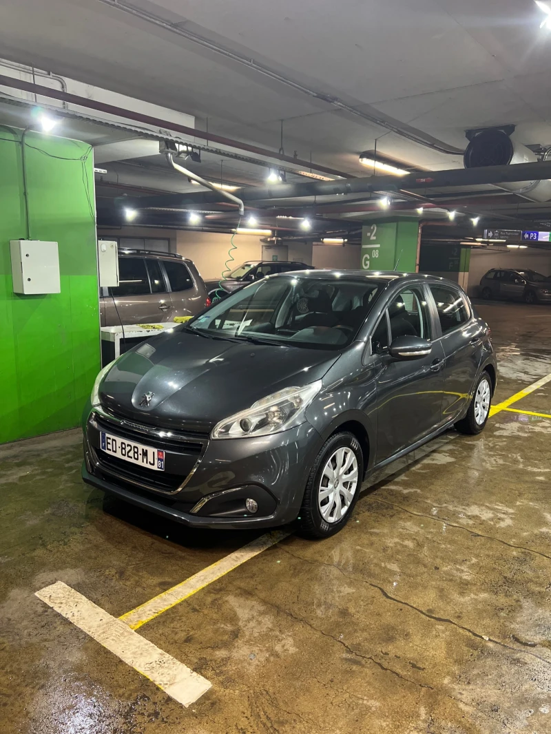 Peugeot 208 1.4, снимка 2 - Автомобили и джипове - 48731961