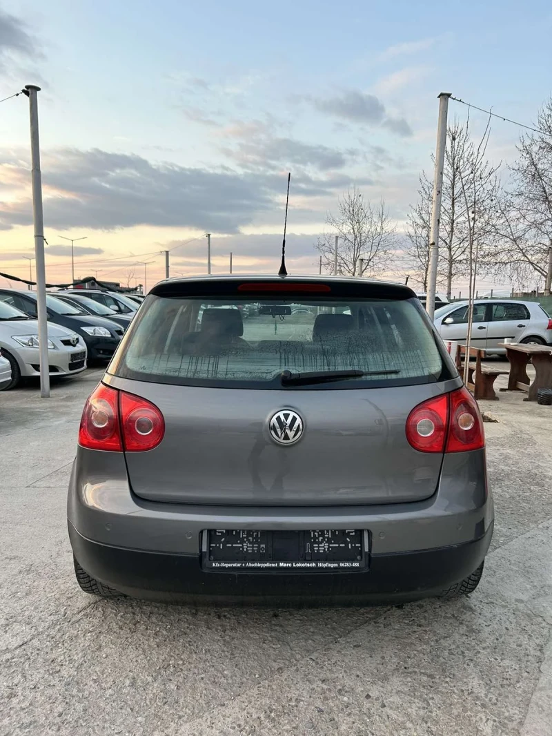 VW Golf 1.6 102к.с GOAL, снимка 5 - Автомобили и джипове - 48983739