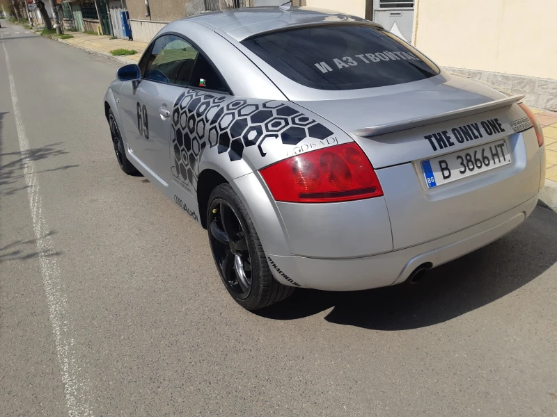Audi Tt 1, снимка 4 - Автомобили и джипове - 51682134