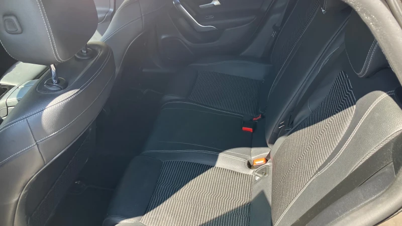 Mercedes-Benz CLA 200 CDI, снимка 10 - Автомобили и джипове - 49999497