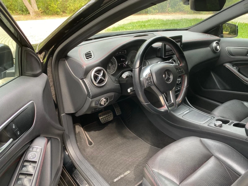 Mercedes-Benz A 180 AMG  FULL !, снимка 10 - Автомобили и джипове - 51503272