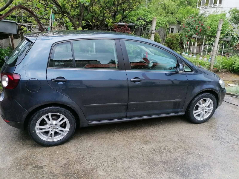 VW Golf Plus, снимка 8 - Автомобили и джипове - 52683122