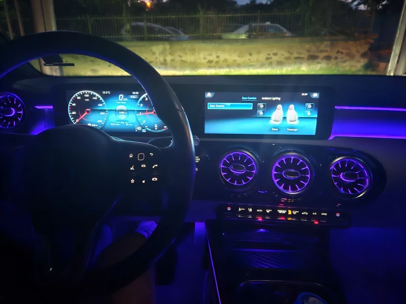 Mercedes-Benz CLA 250, снимка 10 - Автомобили и джипове - 52264070