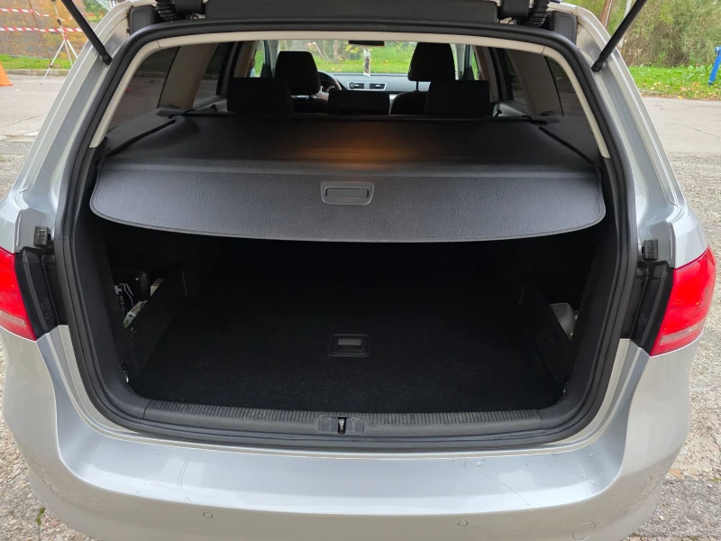 VW Passat, снимка 10 - Автомобили и джипове - 52564347