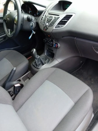 Ford Fiesta 1.25, снимка 13 - Автомобили и джипове - 45372081