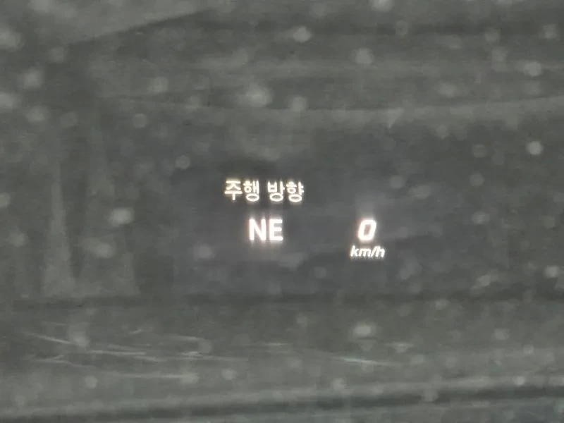 Mercedes-Benz C 200 AMG LINE, снимка 17 - Автомобили и джипове - 55111015