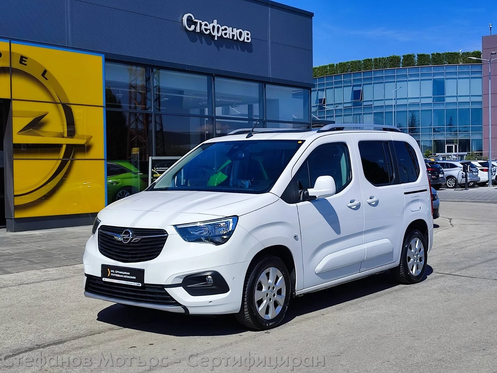 Opel Combo Life 4 1 Innovation 1.5D (102HP) MT5 - [1] 